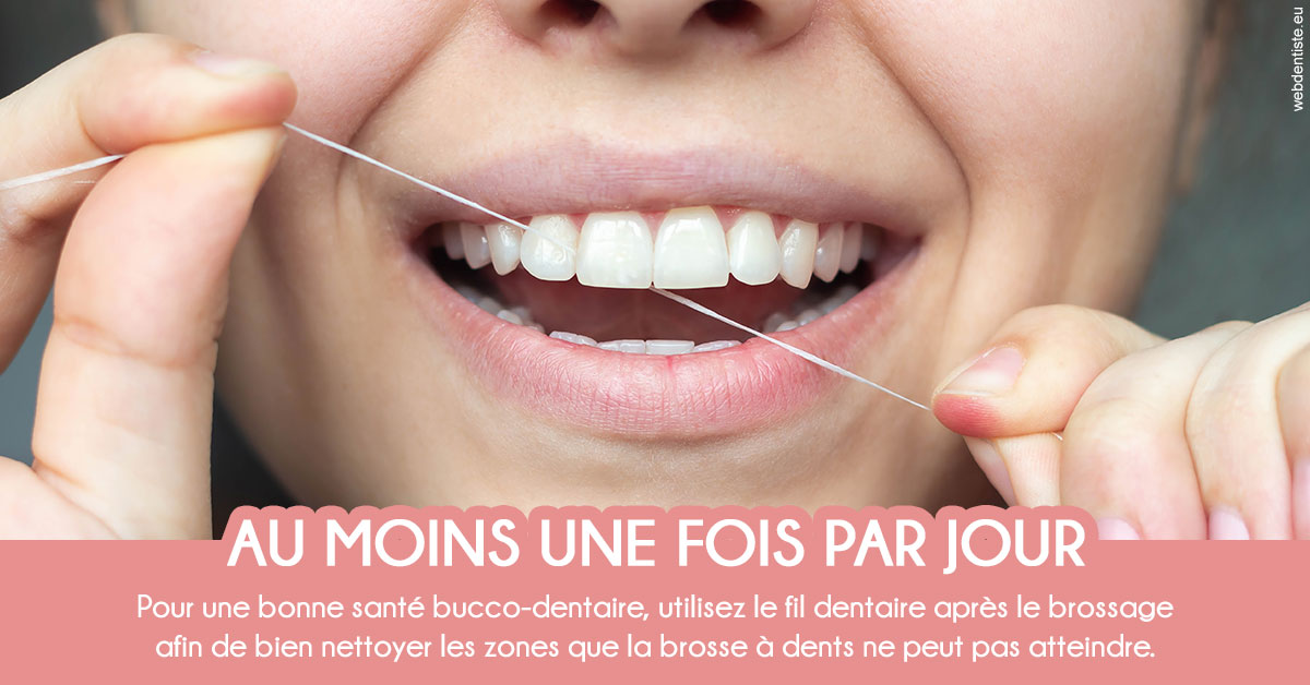 https://selarl-souffle-d-art-dentaire.chirurgiens-dentistes.fr/T2 2023 - Fil dentaire 2